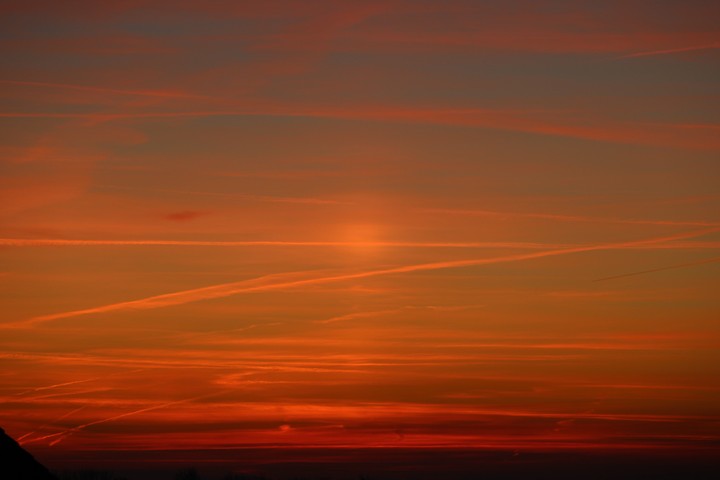 glühend rot