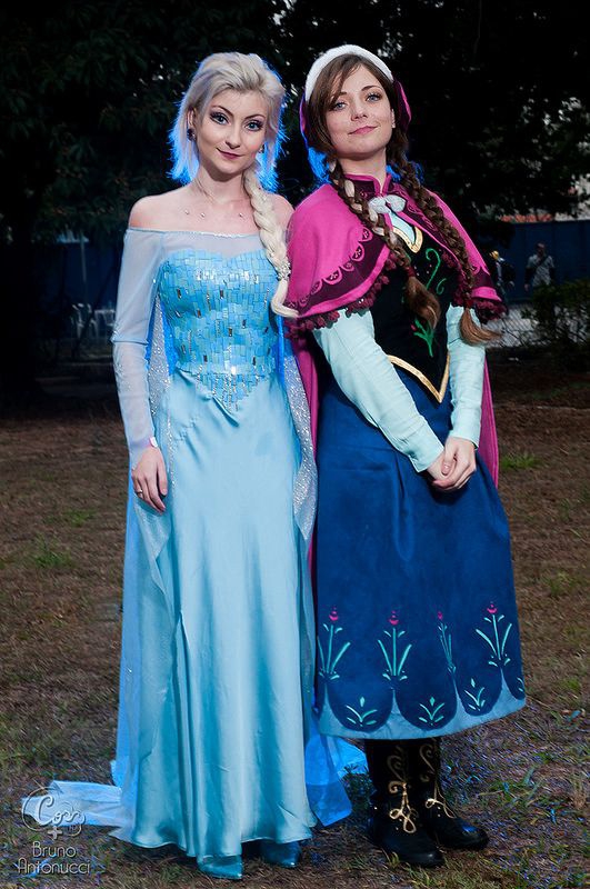 Snow Queen Elsa & Princess Anna