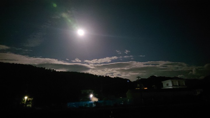 Moon and clowd