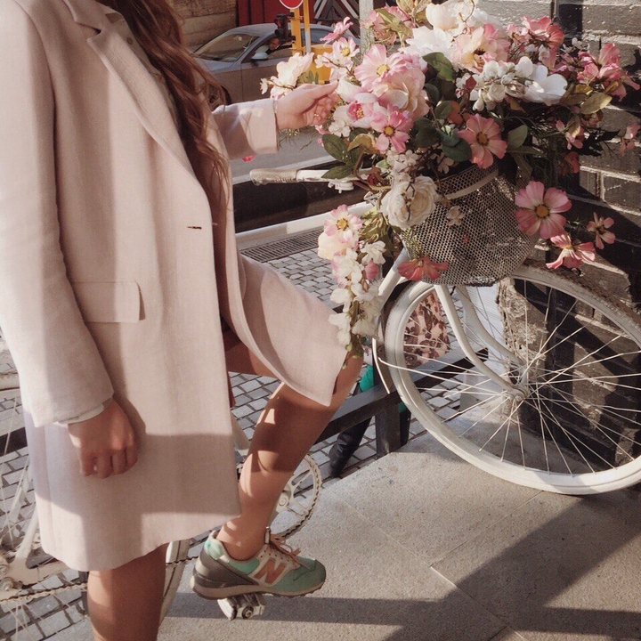 Bicycle frowers