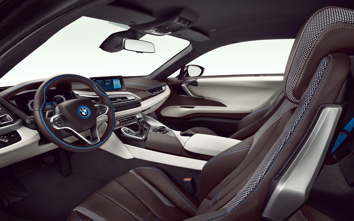 BMW i8