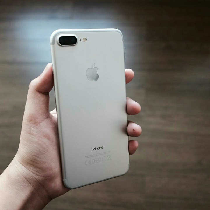 iPhone