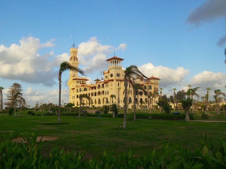 Montza palace
