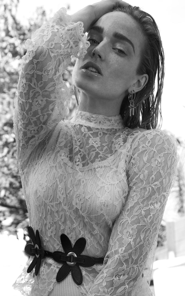 Caity Lotz