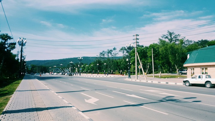 Солнечный день