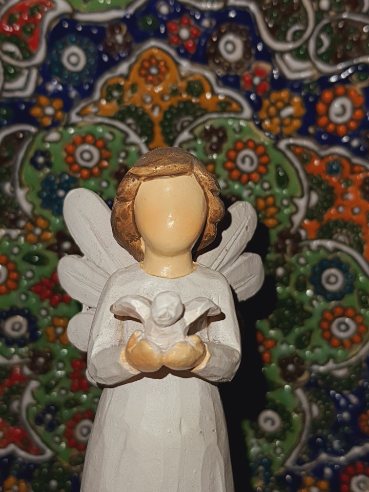 angels bring us peace