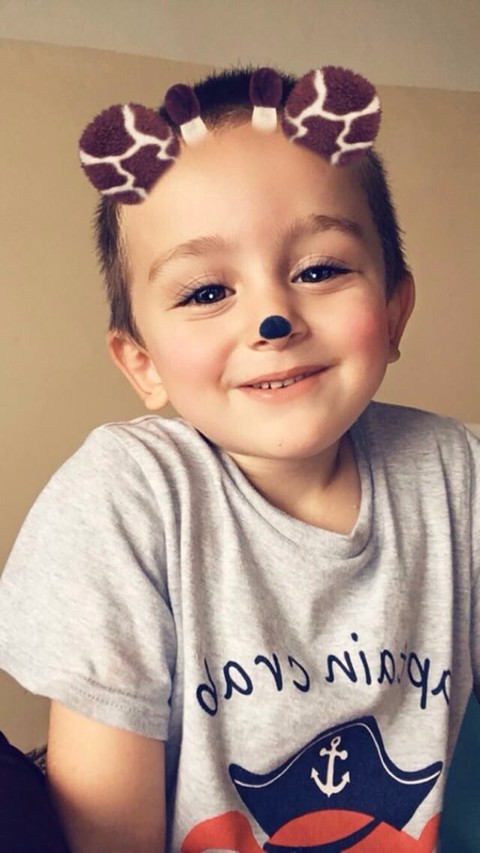 тапети child, Face
