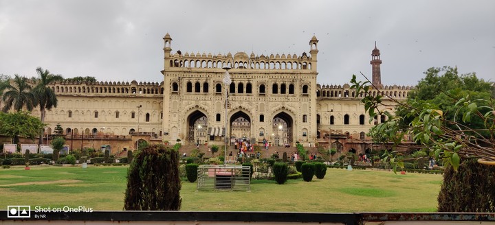 Bada Imaambaara