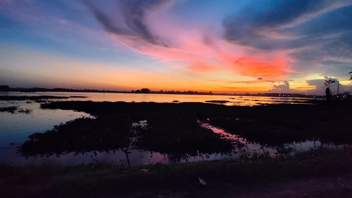 .