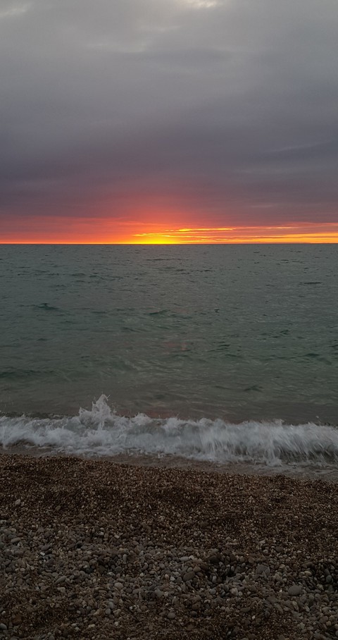 море