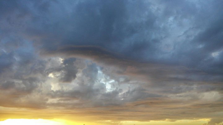 Beautiful sky in the sunset ✨