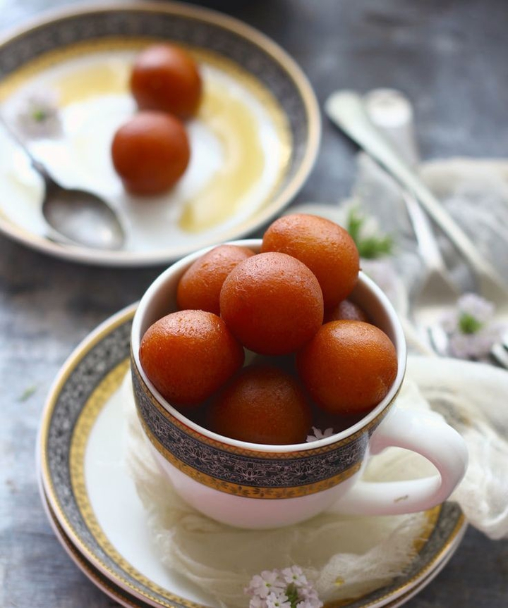 *GULAB•JAMUN*