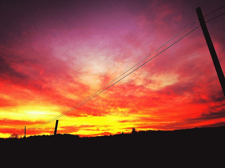 the sky's alive
