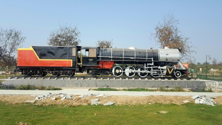 YG3334.