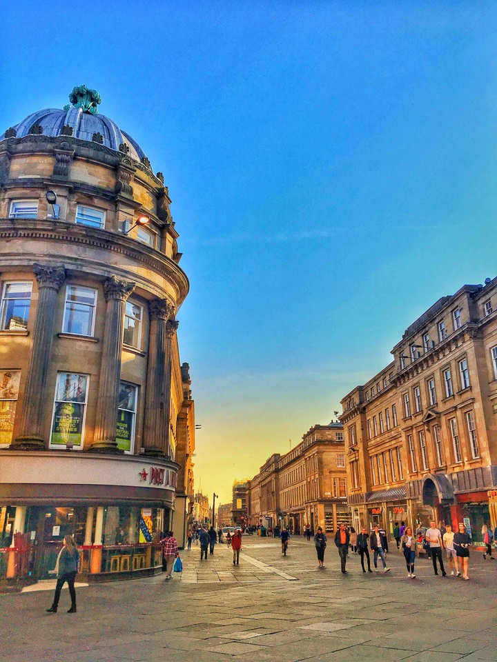 Newcastle upon tyne ▪️