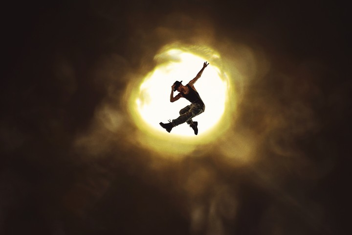 dance light