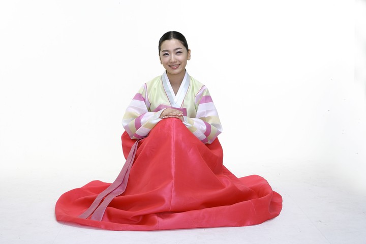 Couple in Korean Dress