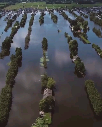 Loosdrecht Water Village