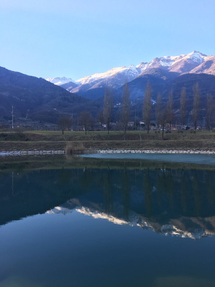 lago e montagna