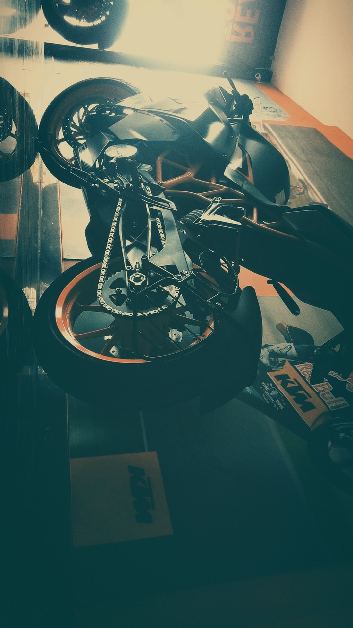 KTM