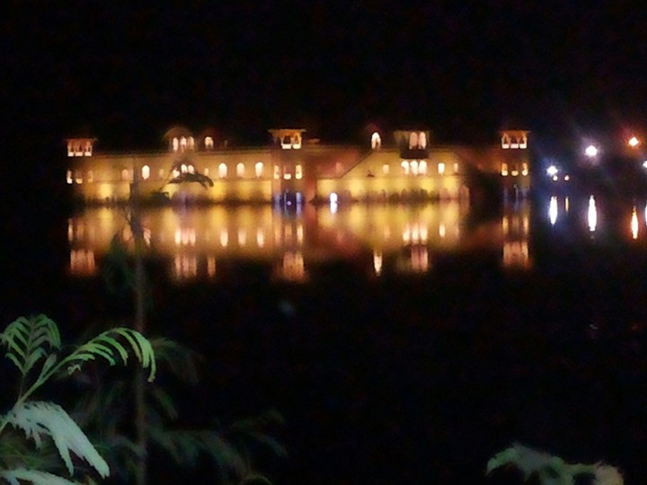 Castle of the CityPink ..JAL MAHAL