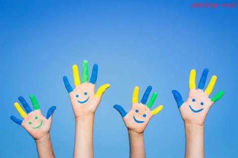Hands