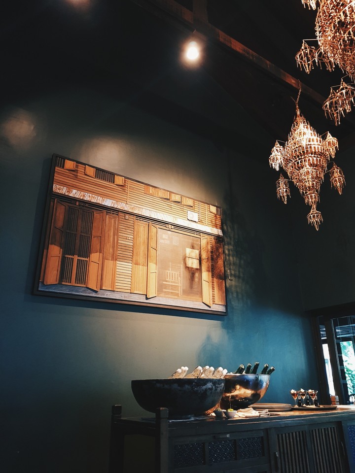 Thai restaurant wallpaper