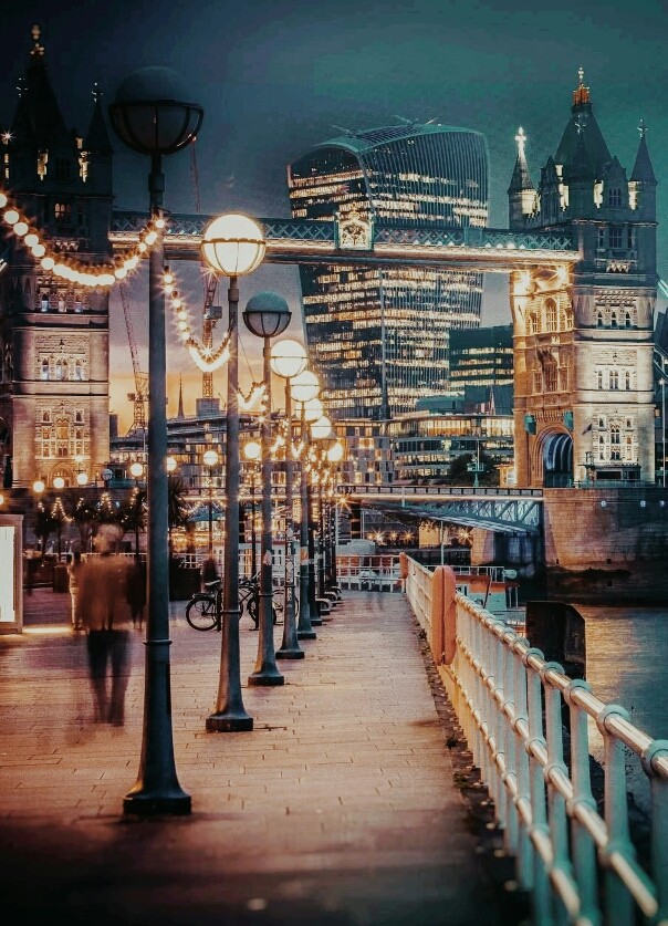 amazing night in london