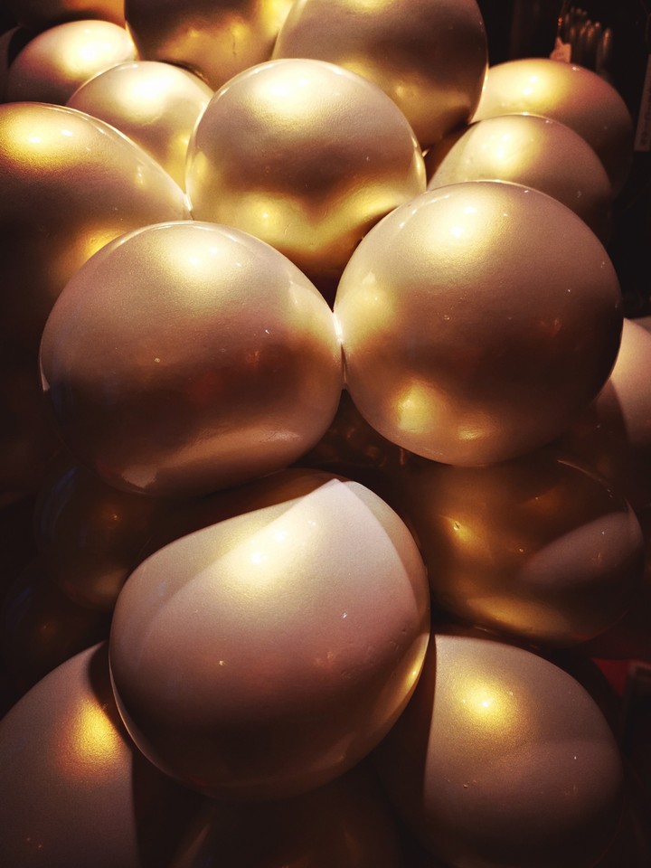 gold grapes
