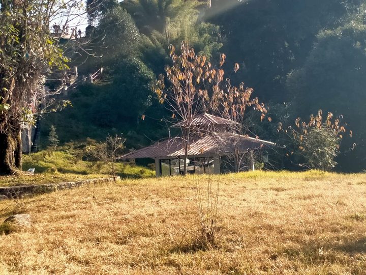 VALLEY