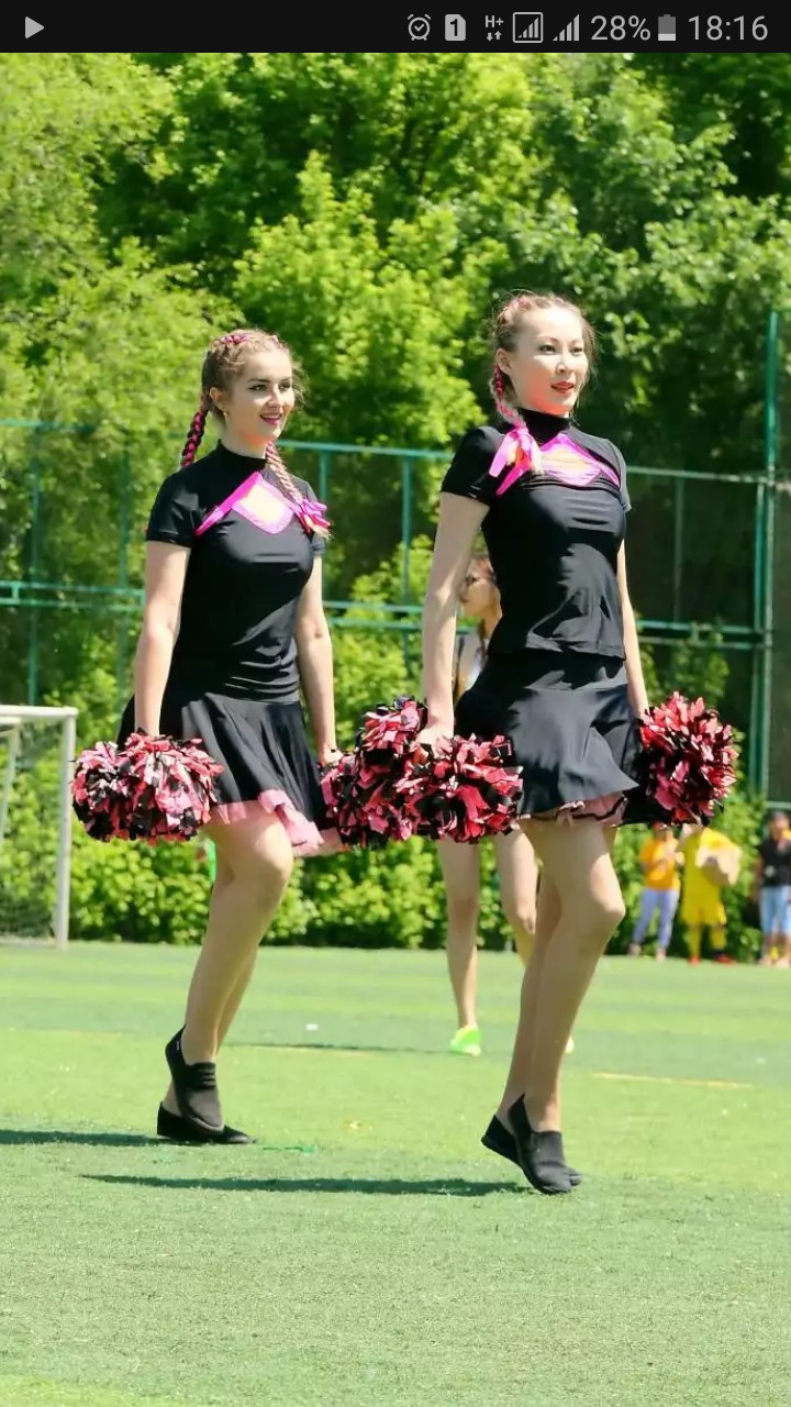 Cheerleader