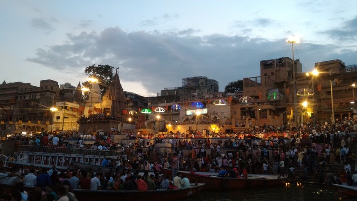 Amazing seen of Kashi Ghat