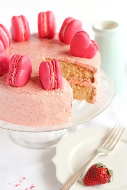 macaron cake