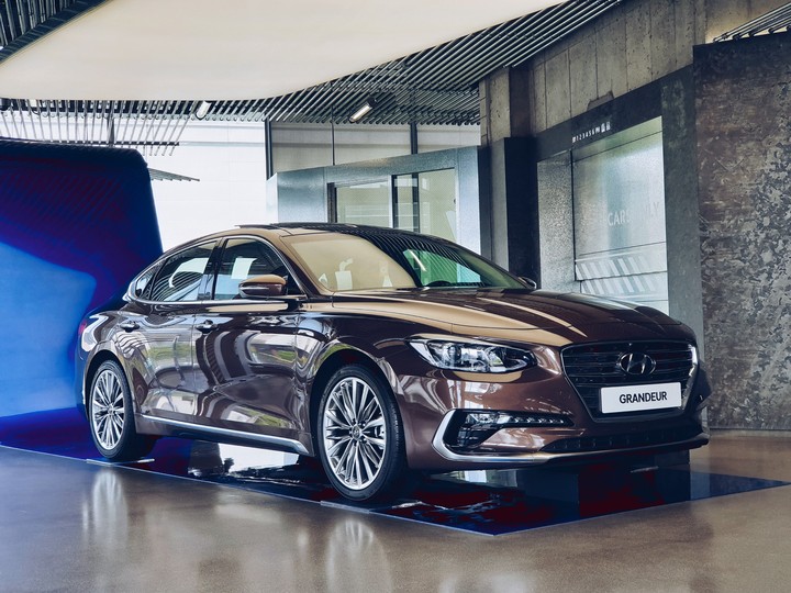 Hyundai azera