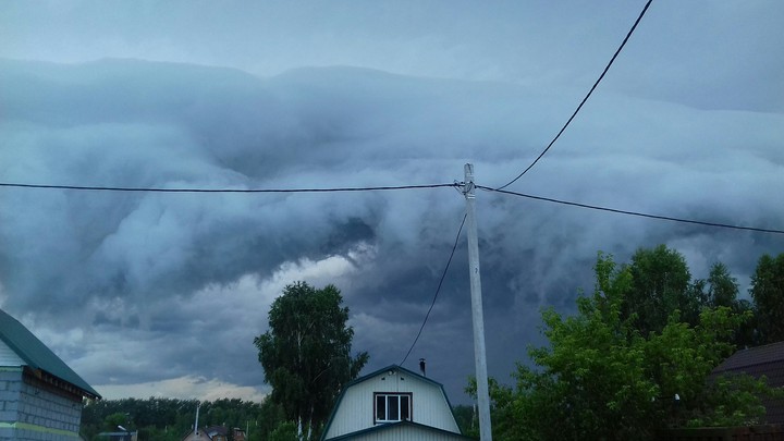 буря