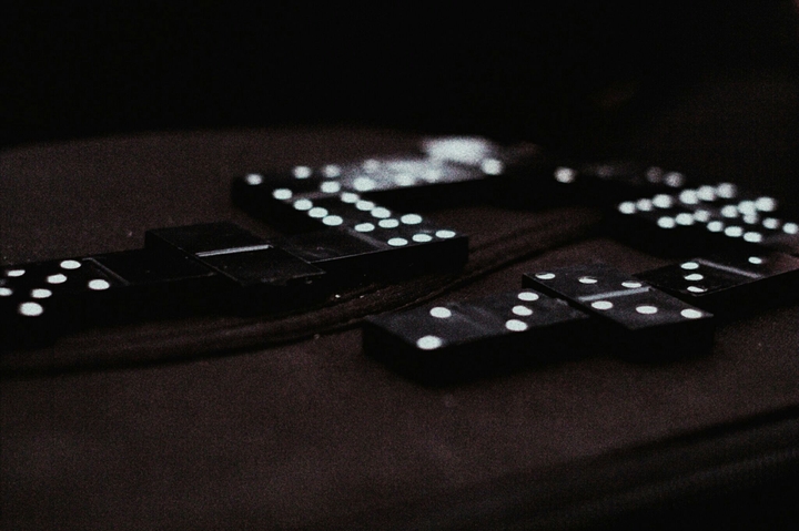 shit seven
