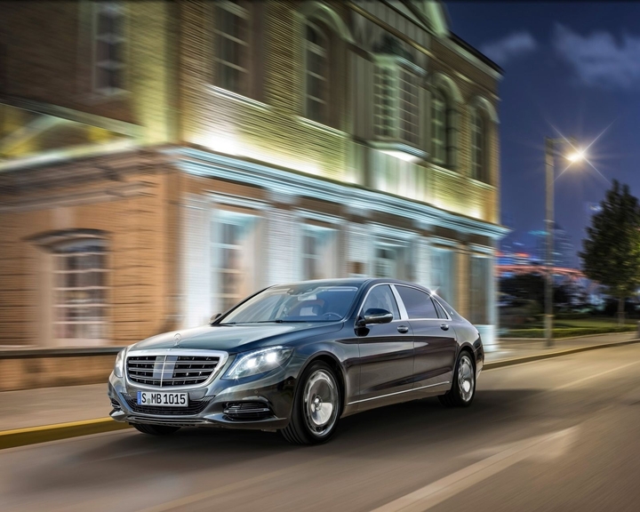 Auto_mercedes-maybach