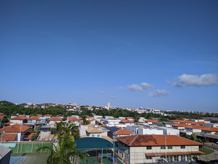 Céu lindo, vista do Shopping