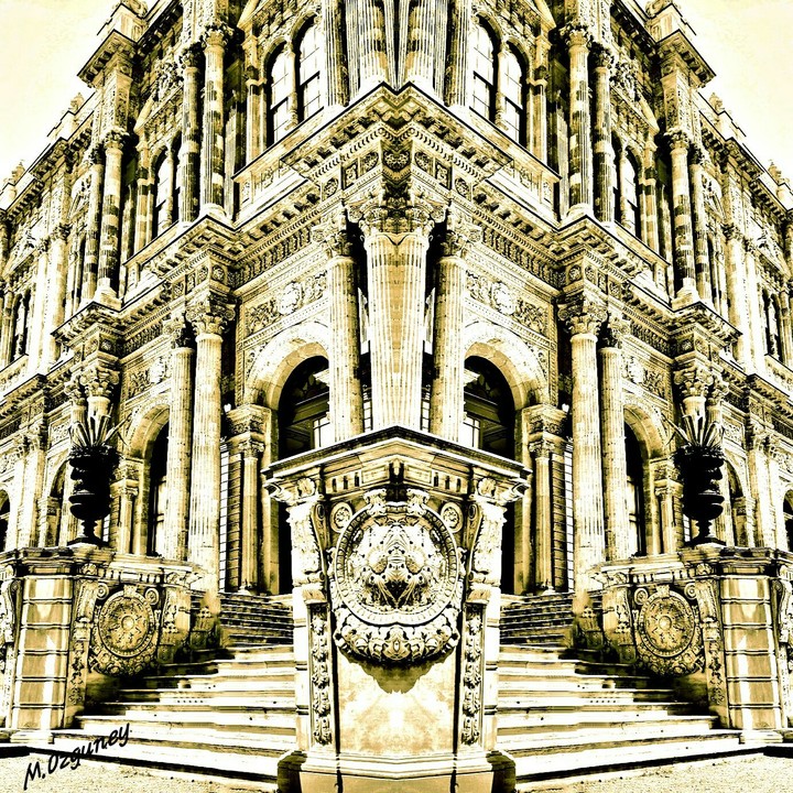 Dolmabahçe palace