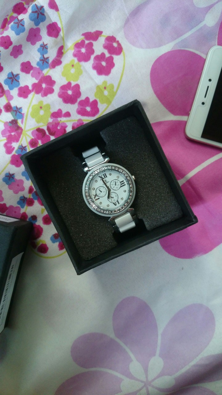 Pretty watch!!!! 