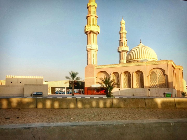 Sharjah Mosque