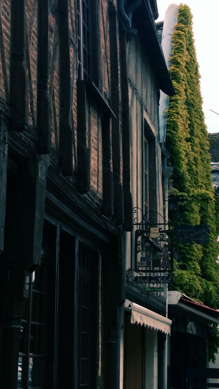 "Midi au soleil"