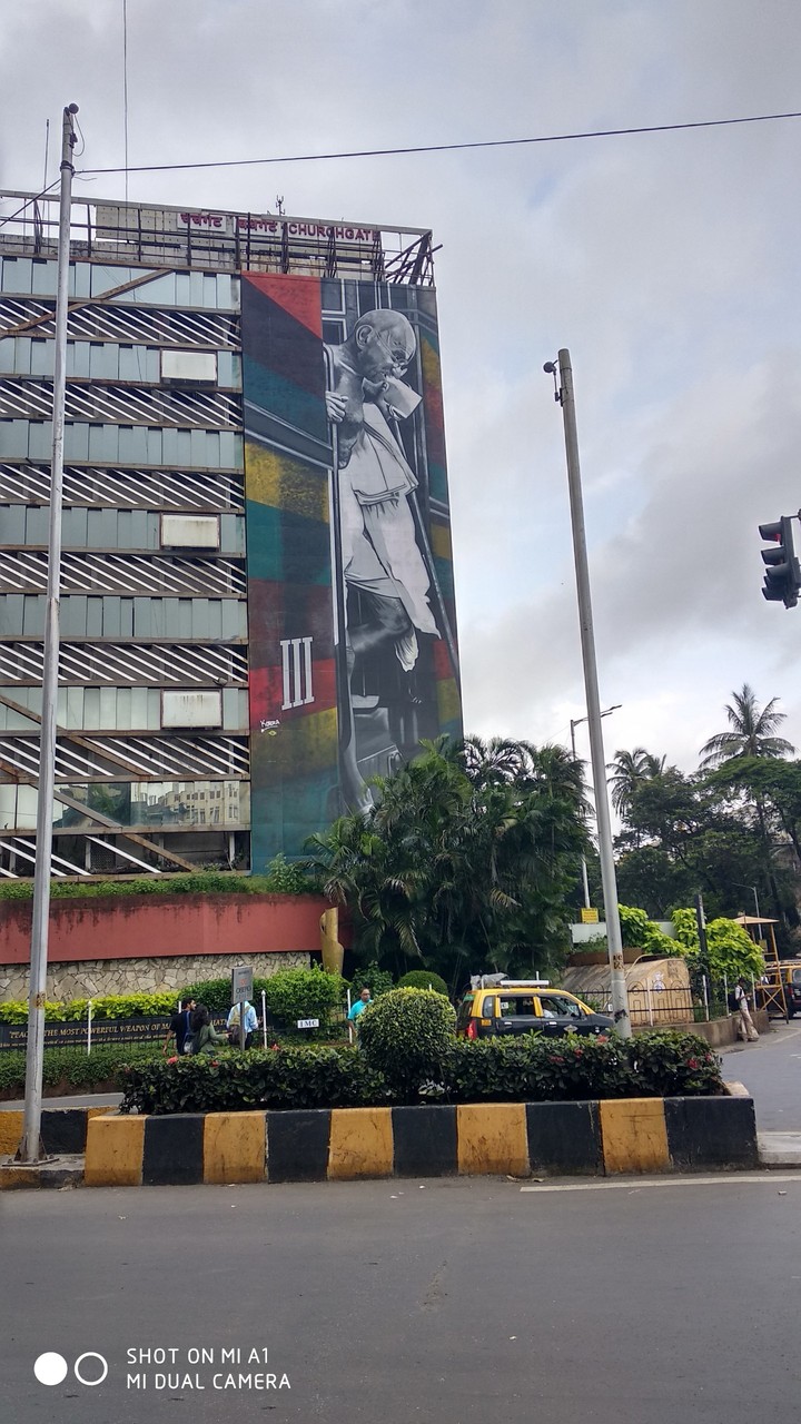 Mahatma Gandhi, Churchgate Railway Station