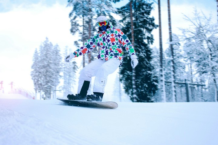 snowboarding