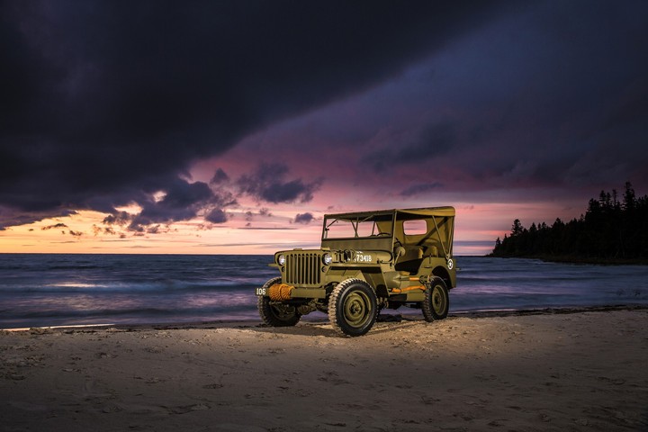 Jeep van
