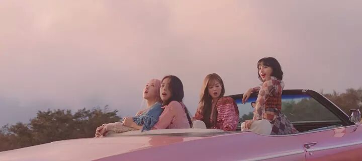 (9) 02102020 BLACKPINK Lovesick Girls