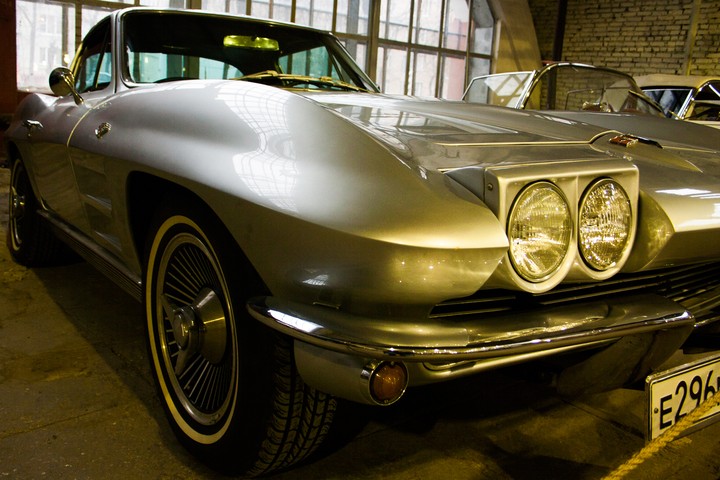 Silver Corvette