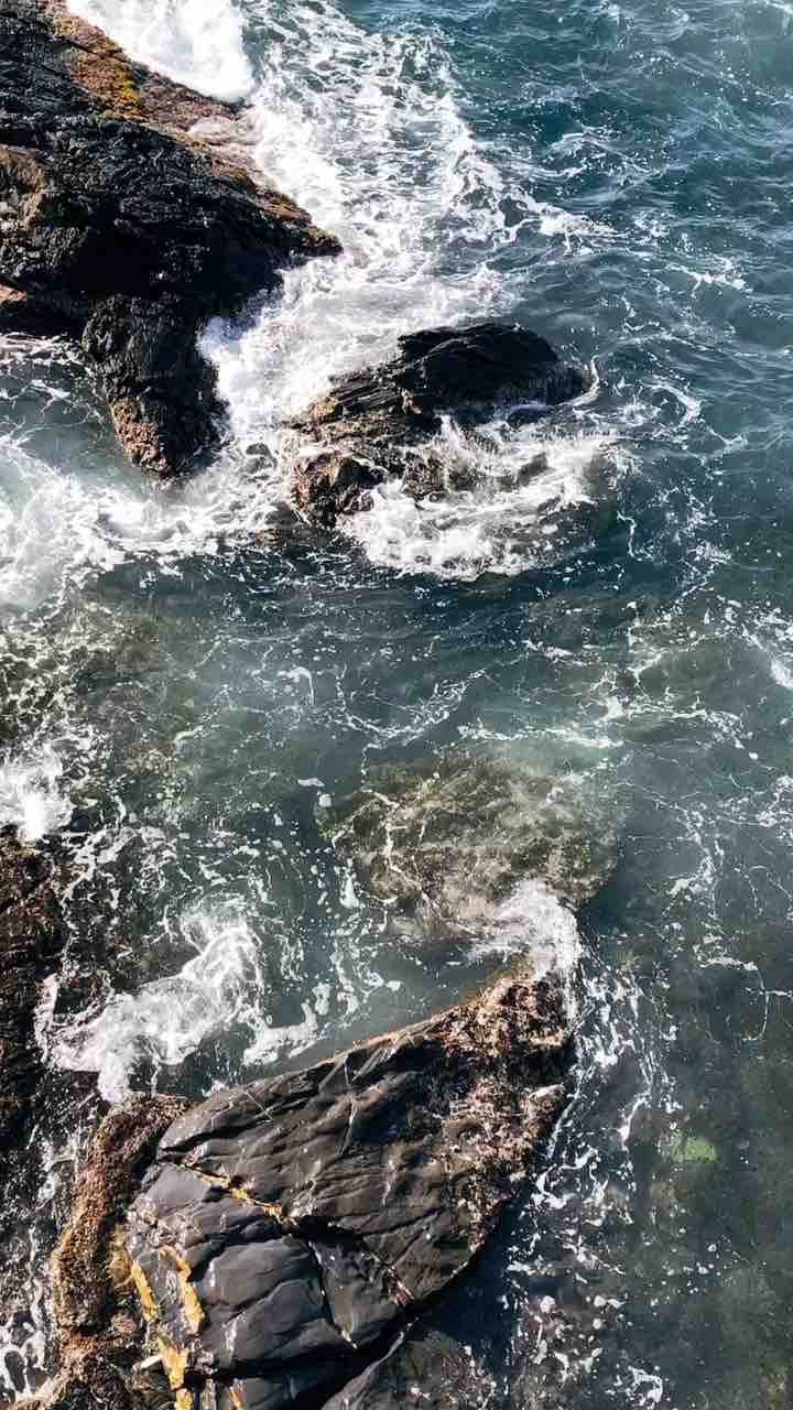 Dramatic sea