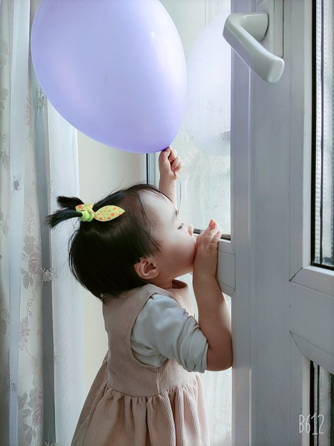 baloon, White wallpapers