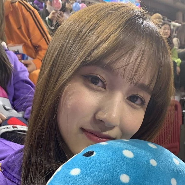 :">